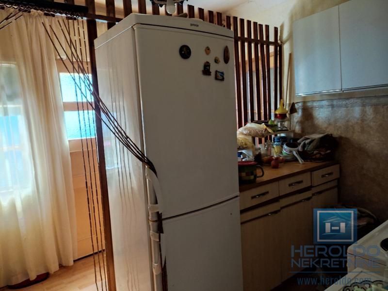 Stara kuća za rušenje 2