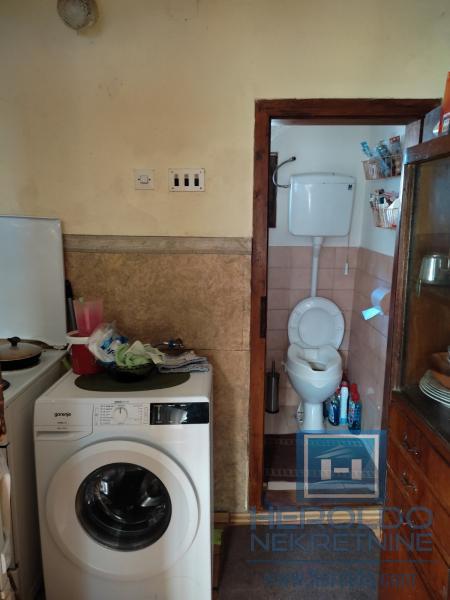 Stara kuća za rušenje 5