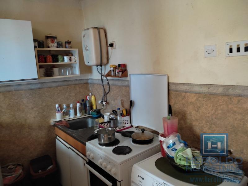 Stara kuća za rušenje 6