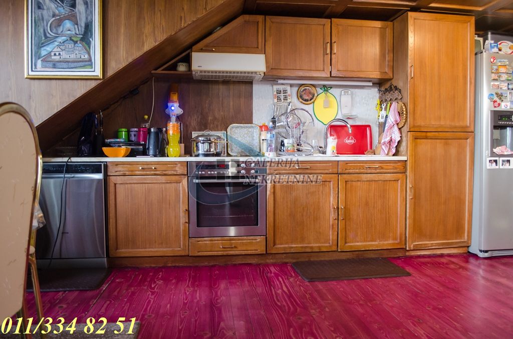 Zemun  Centar   Glavna 142m2 5