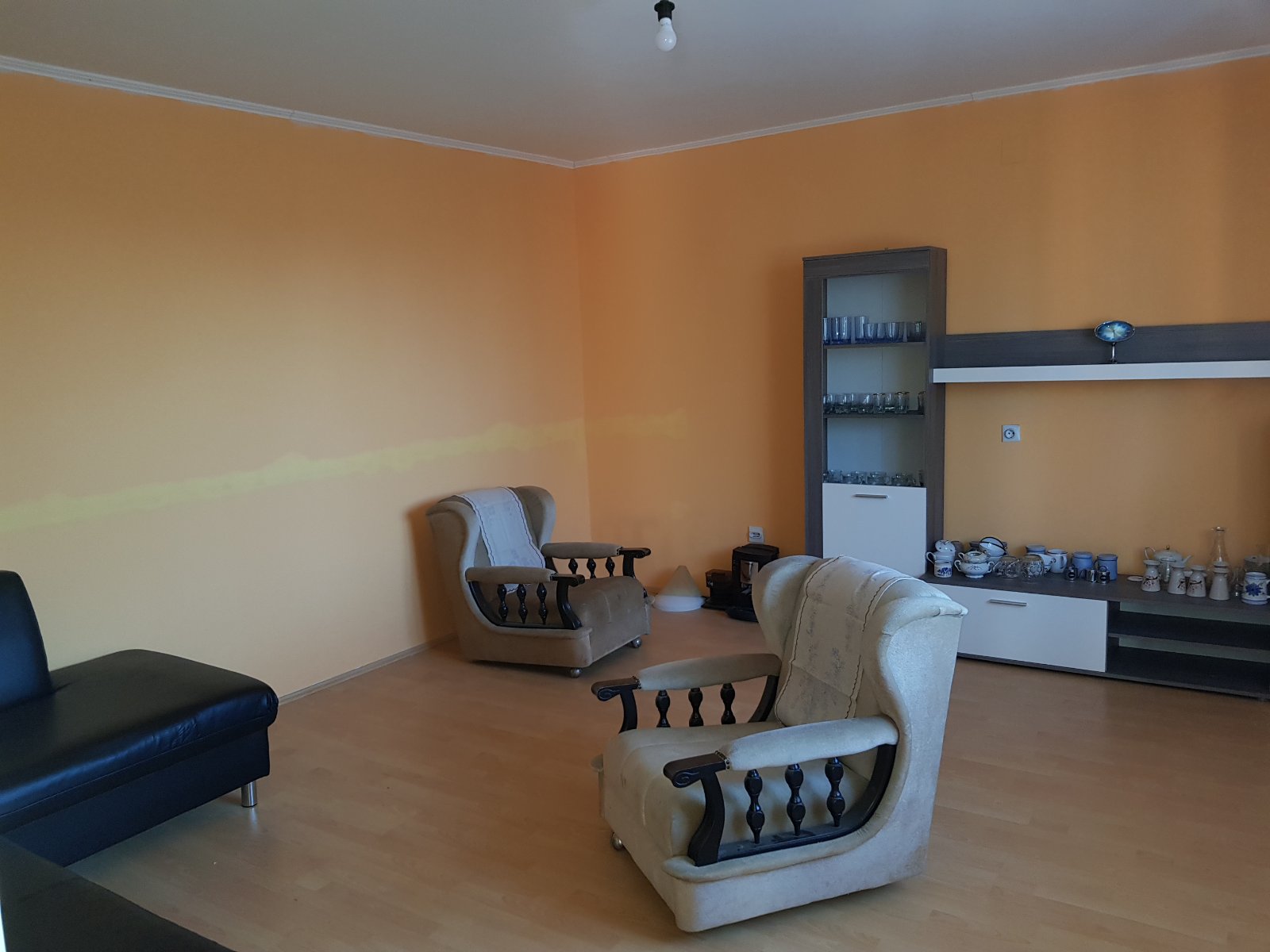 Prodajem porodicnu zgradu u Beloj Crkvi 3