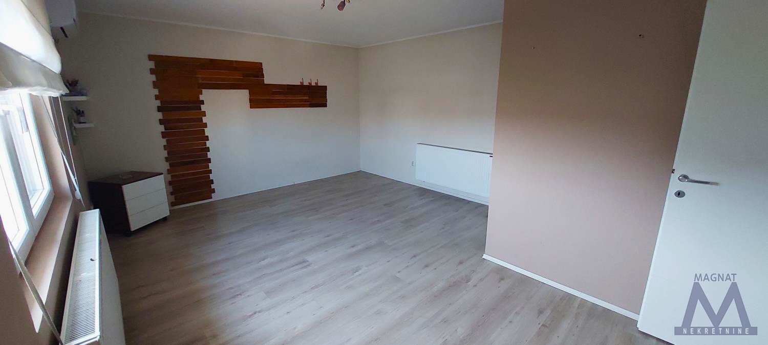 Lokal,NOVI SAD,TELEP,kv: 500, € 721000, ID: 8000452 18