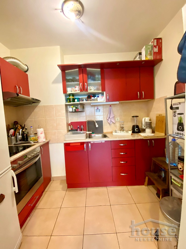 Stan,NOVI SAD,BULEVAR 65m2,185400€ , ID: 1061235 10