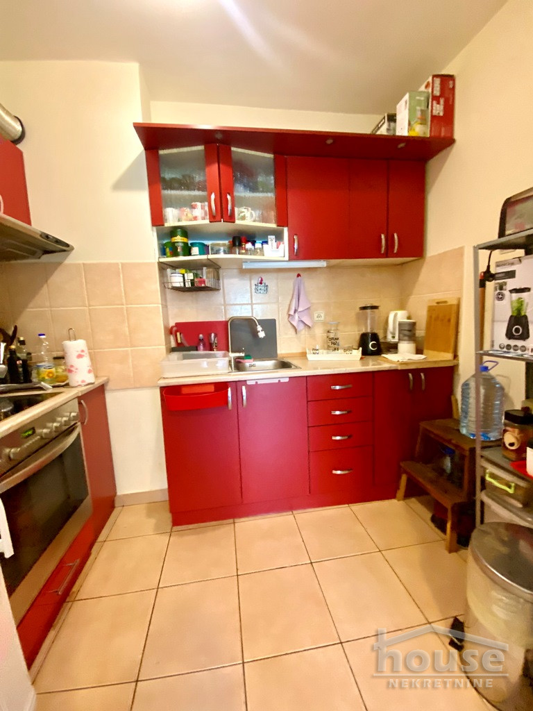 Stan,NOVI SAD,BULEVAR 65m2,185400€ , ID: 1061235 11