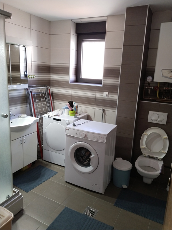 Bulevar kod Kluza  namešten stan 3