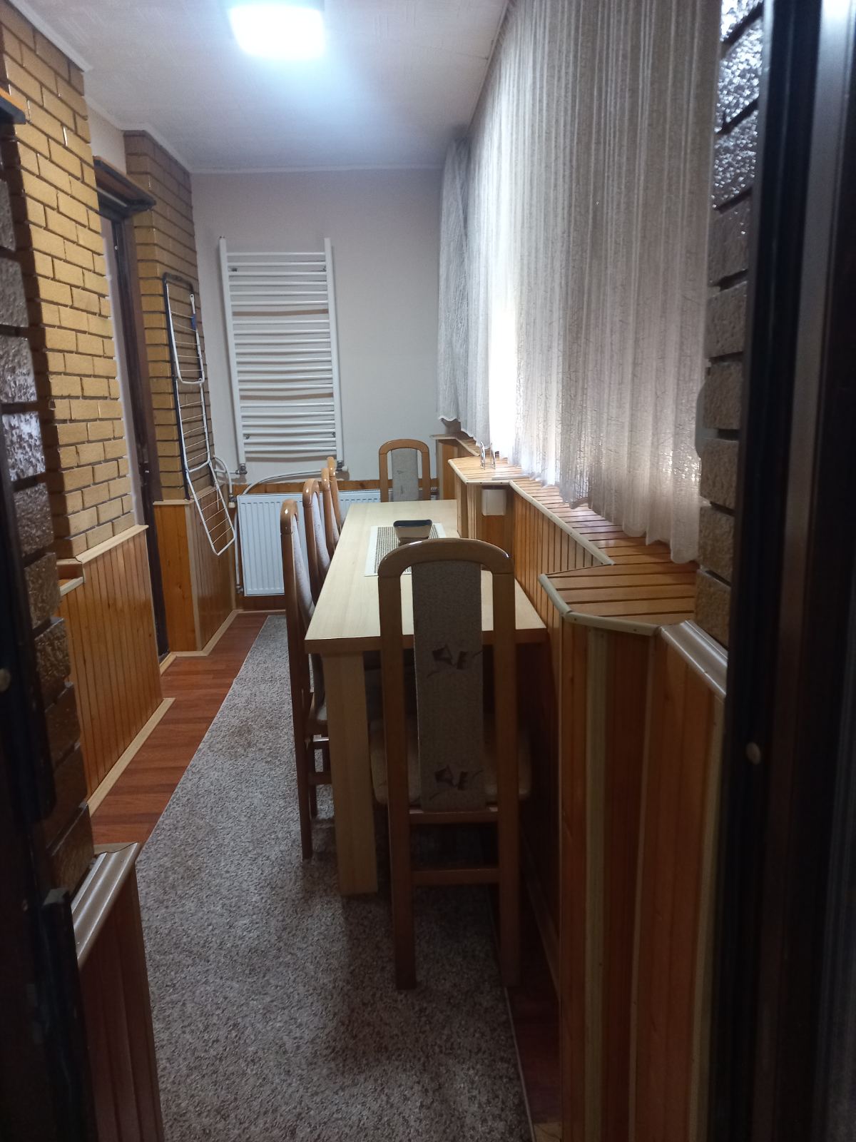 Izdajem stan na pocetku Vizantijskog bulevara  park Svetog Save  3