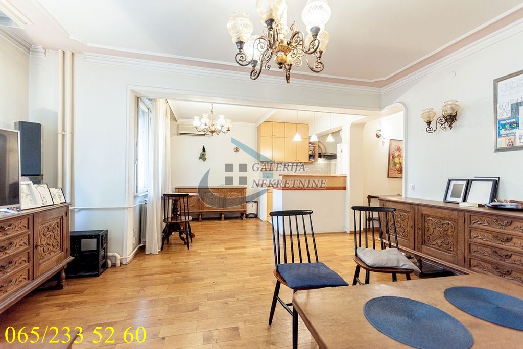 Vračar  Krunski venac   Smiljanićeva 64m2 2