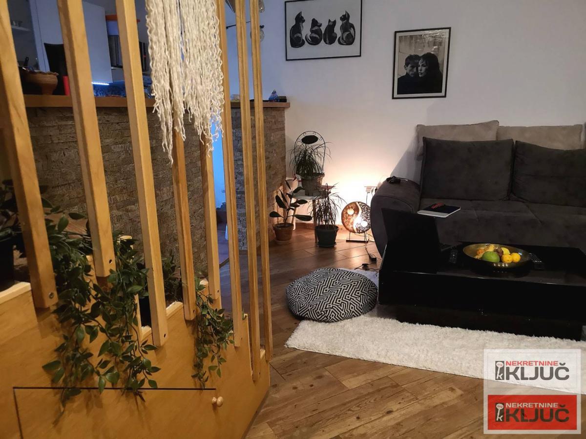 BULEVAR EVROPE, 90m2, Petosoban, Duplex 4