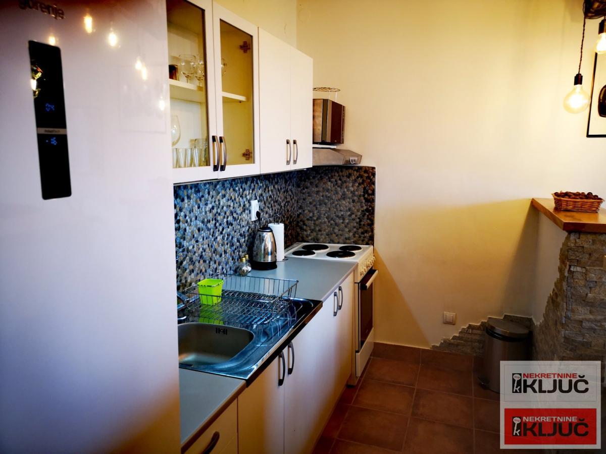 BULEVAR EVROPE, 90m2, Petosoban, Duplex 10