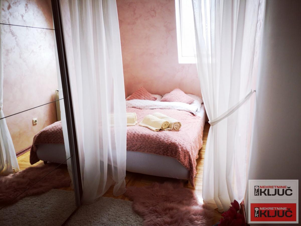 BULEVAR EVROPE, 90m2, Petosoban, Duplex 15