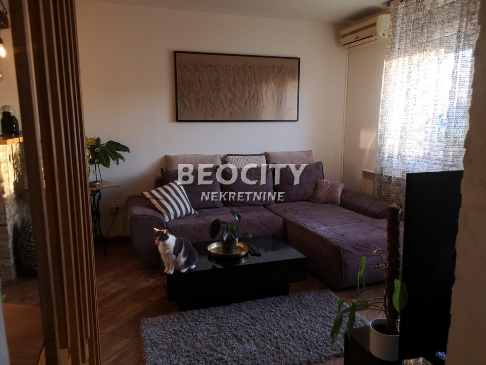 četvorosoban stan, 95 m2, Bulevar Evrope, Bulevar Evrope ID: 107576 2