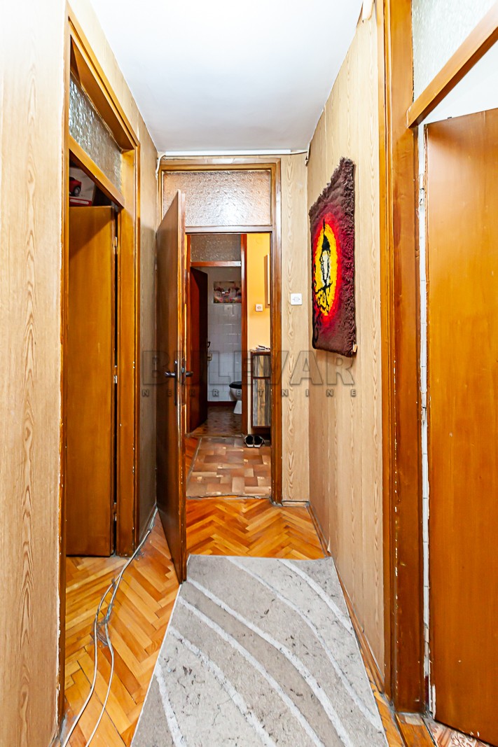 četvorosoban stan, 100 m2, Centar, Sinđelićev trg ID: p-010779 14