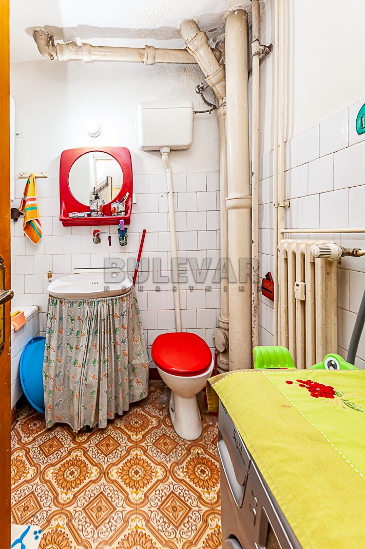 četvorosoban stan, 100 m2, Centar, Sinđelićev trg ID: p-010779 15