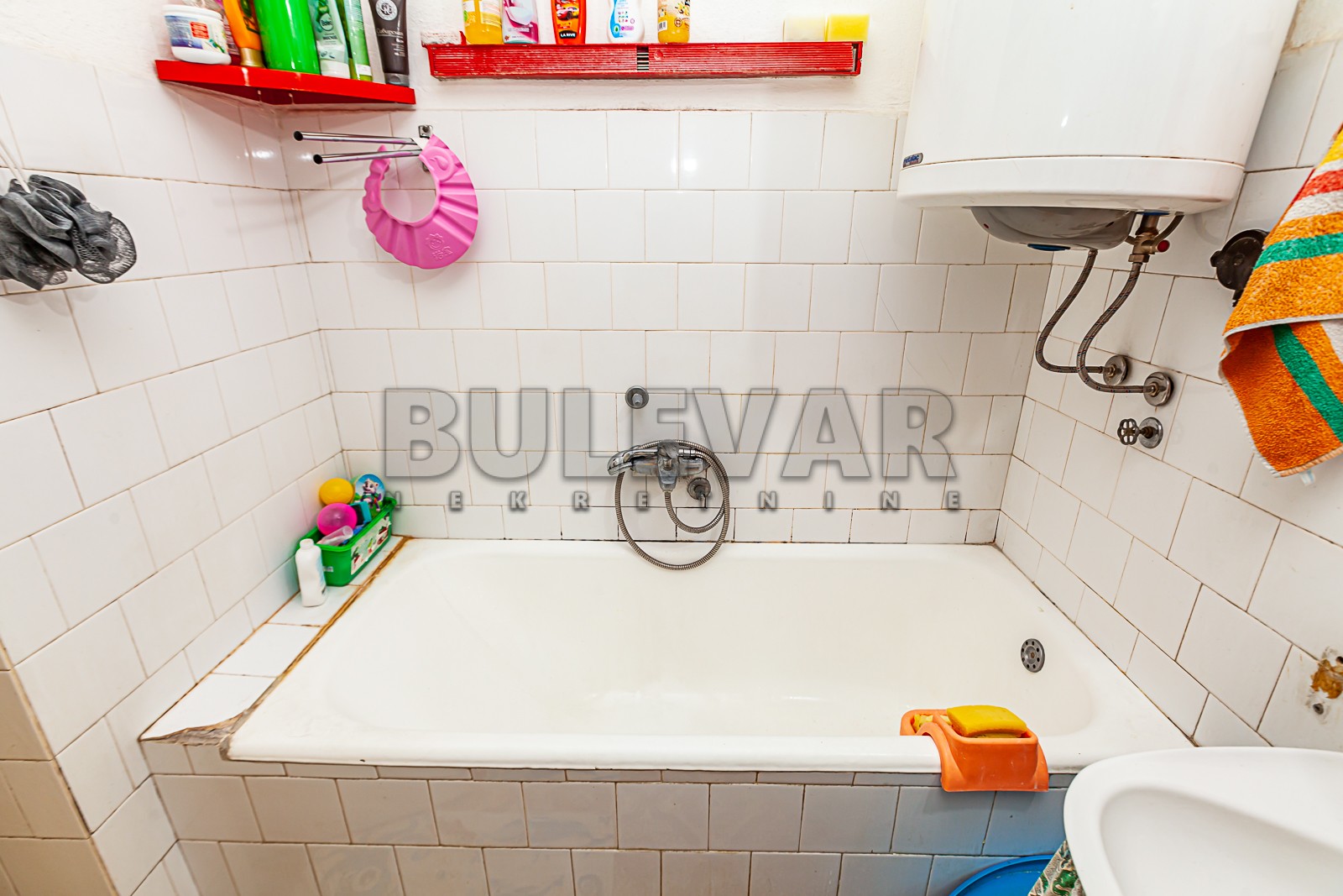 četvorosoban stan, 100 m2, Centar, Sinđelićev trg ID: p-010779 16
