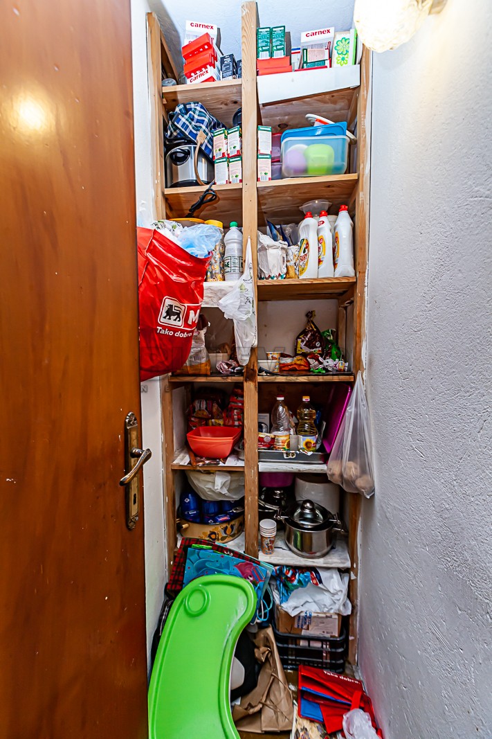 četvorosoban stan, 100 m2, Centar, Sinđelićev trg ID: p-010779 18