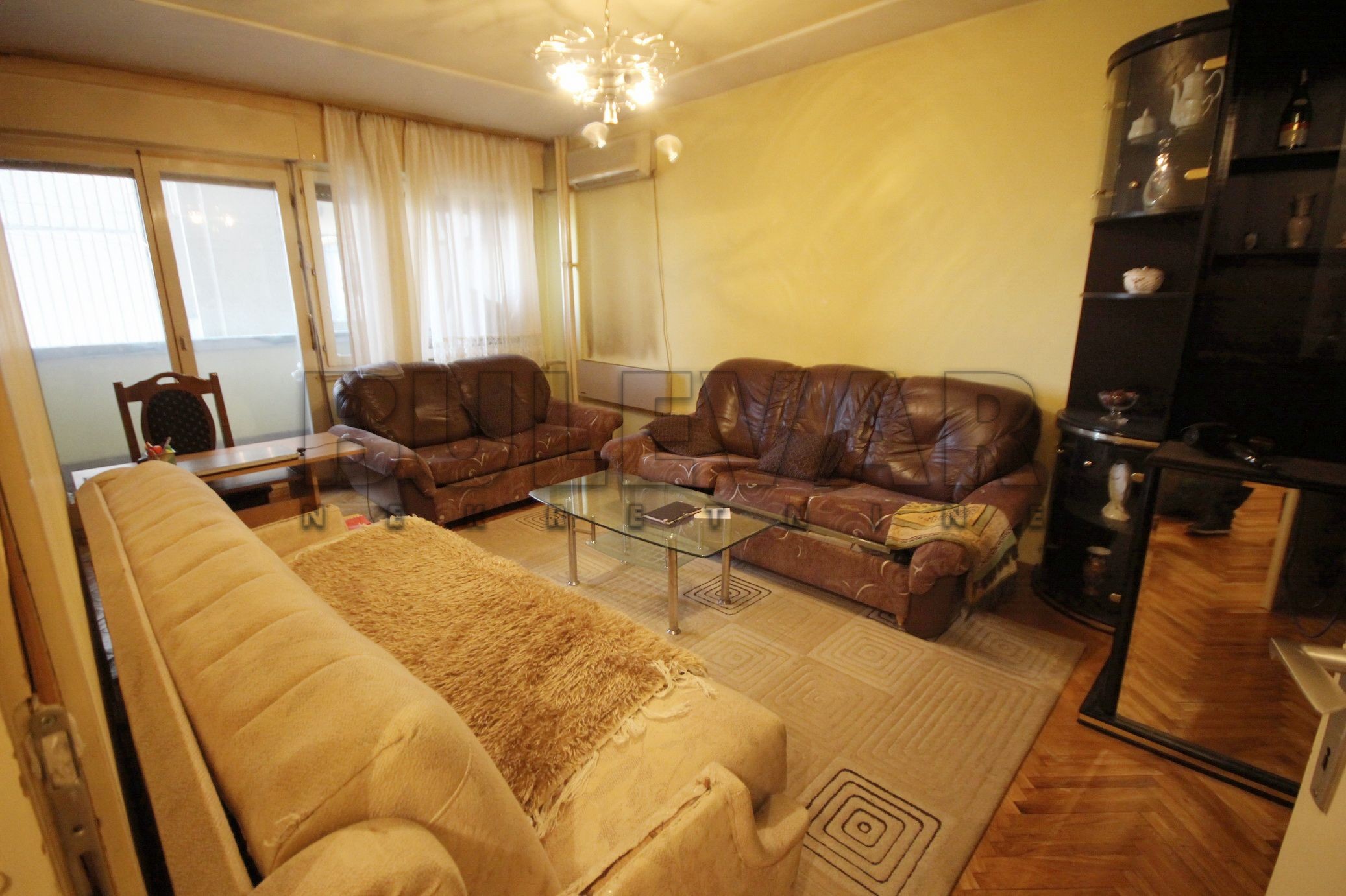 četvorosoban stan, 100 m2, Medijana, Hilandarska ID: p-0513 2