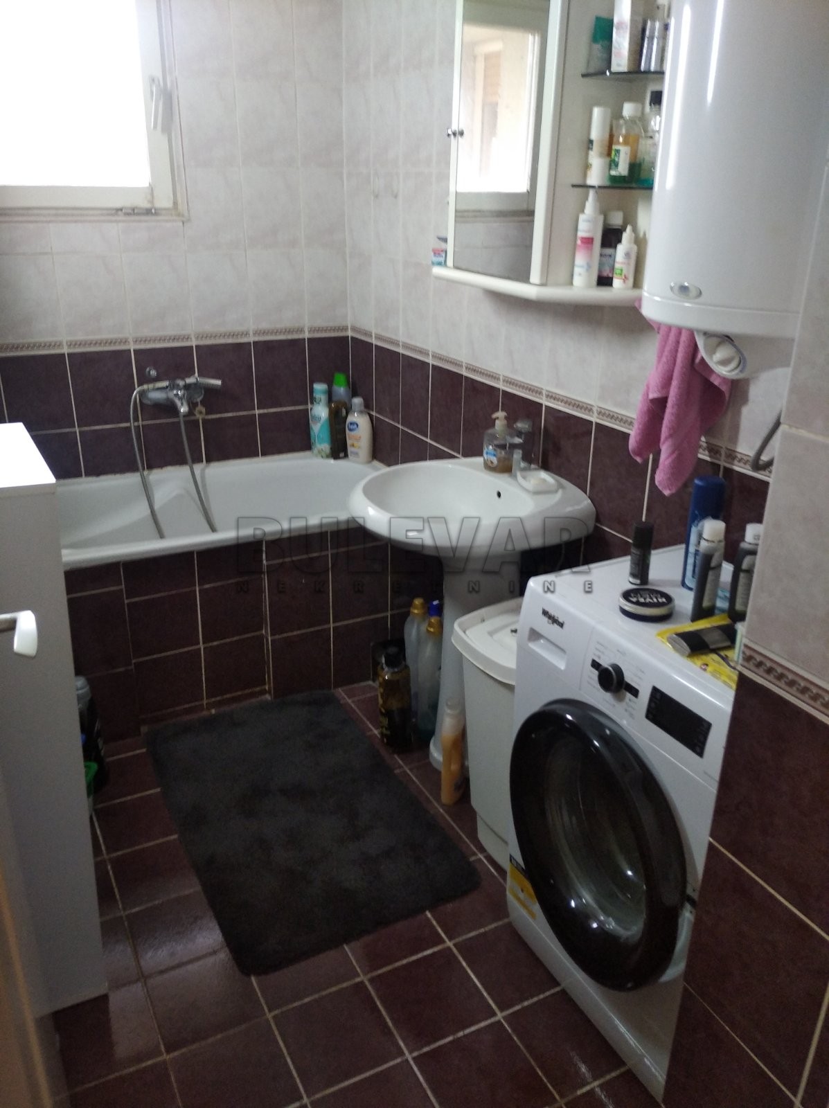 četvorosoban stan, 102 m2, Marger, Obrenovićeva ID: p-05893 20