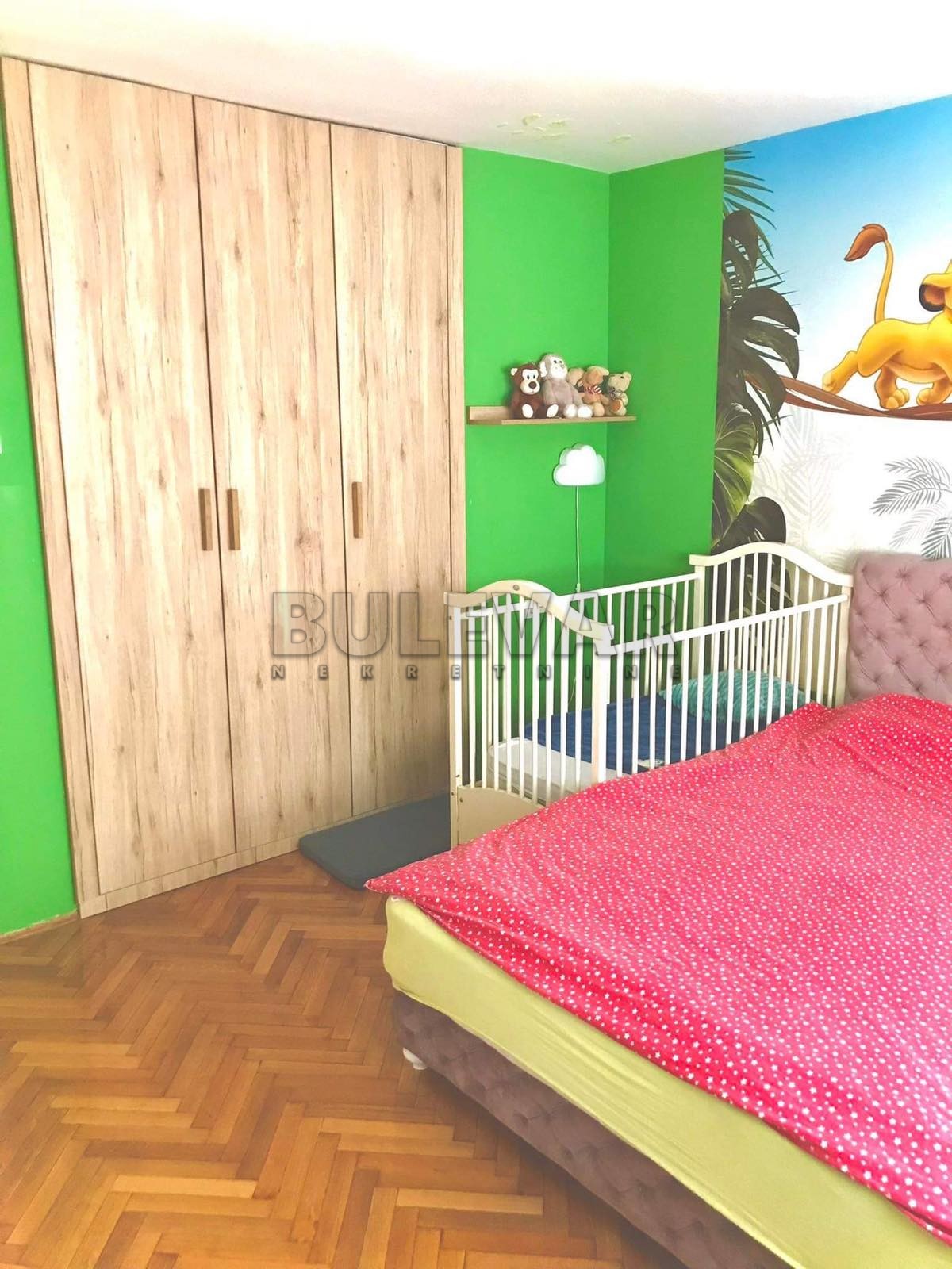 četvorosoban stan, 115 m2, Centar, Trg kralja Aleksandra Ujedinitelja ID: p-09148 15