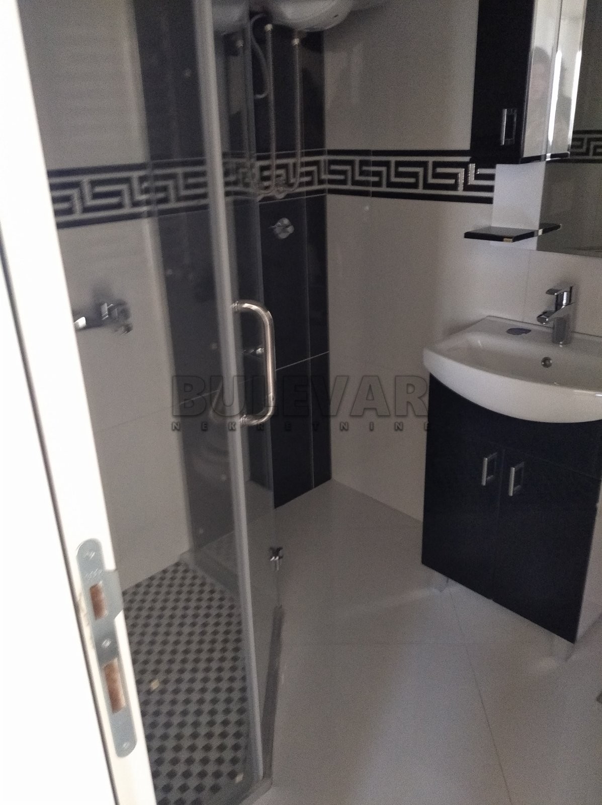 četvorosoban stan, 131 m2, Centar, Ćirila i Metodija ID: p-05869 15