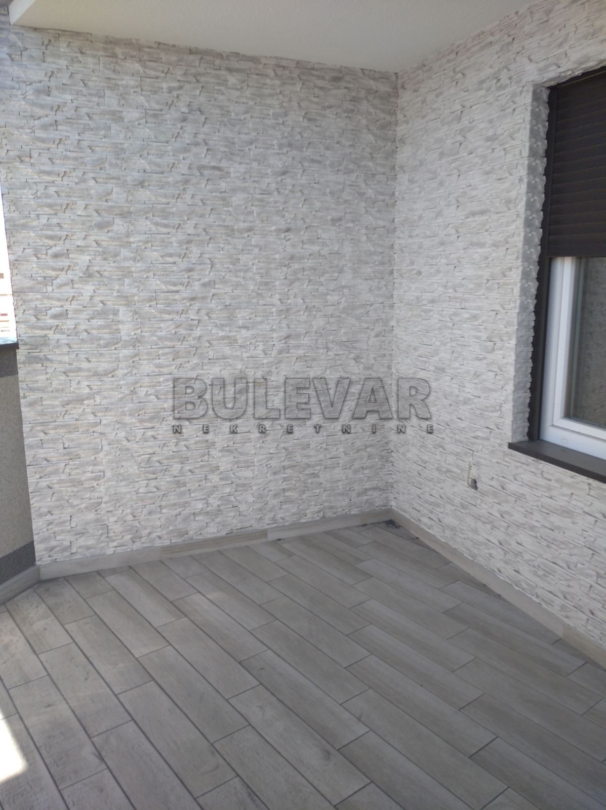 četvorosoban stan, 131 m2, Centar, Ćirila i Metodija ID: p-05869 2