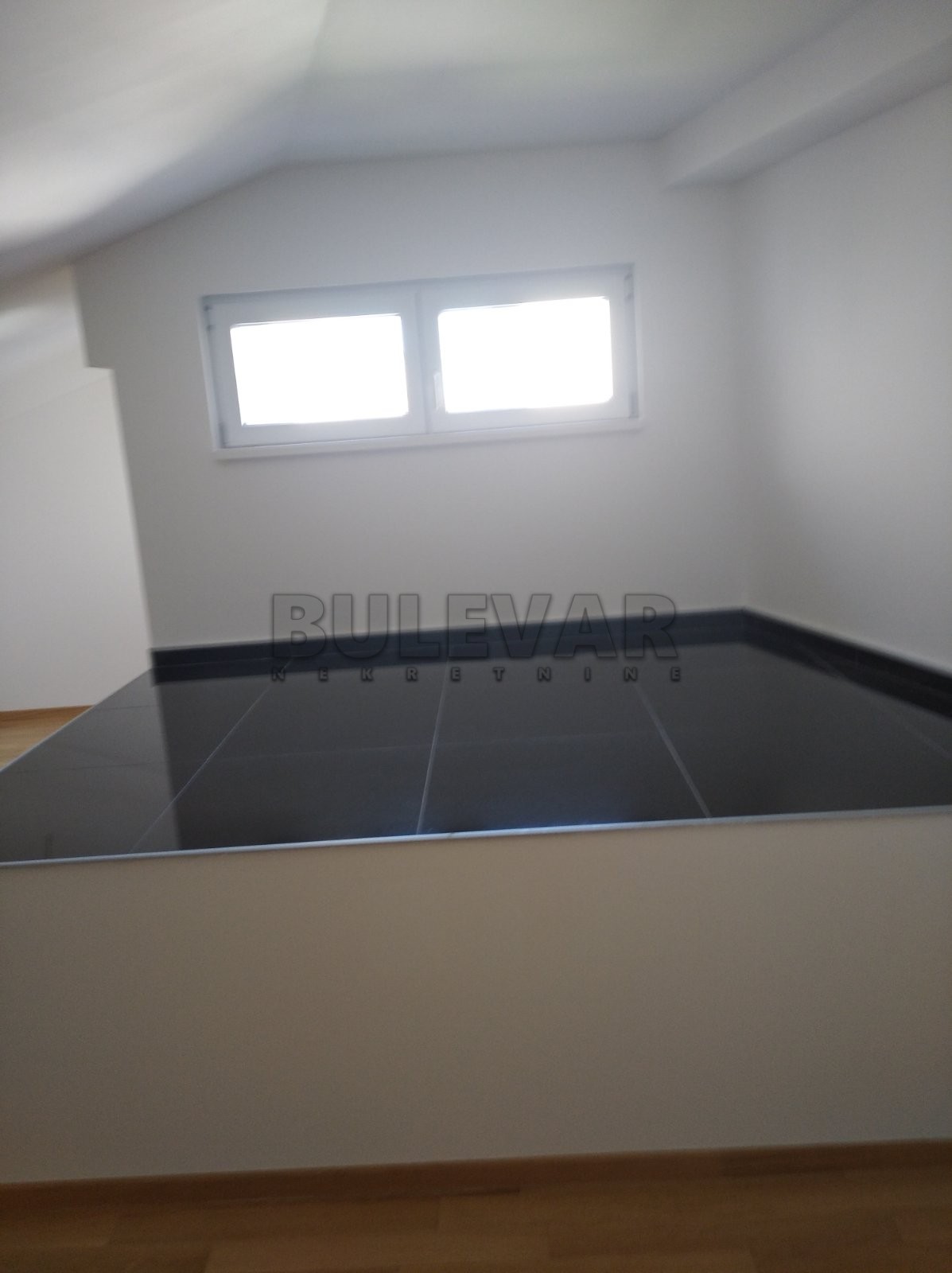 četvorosoban stan, 131 m2, Centar, Ćirila i Metodija ID: p-05869 6