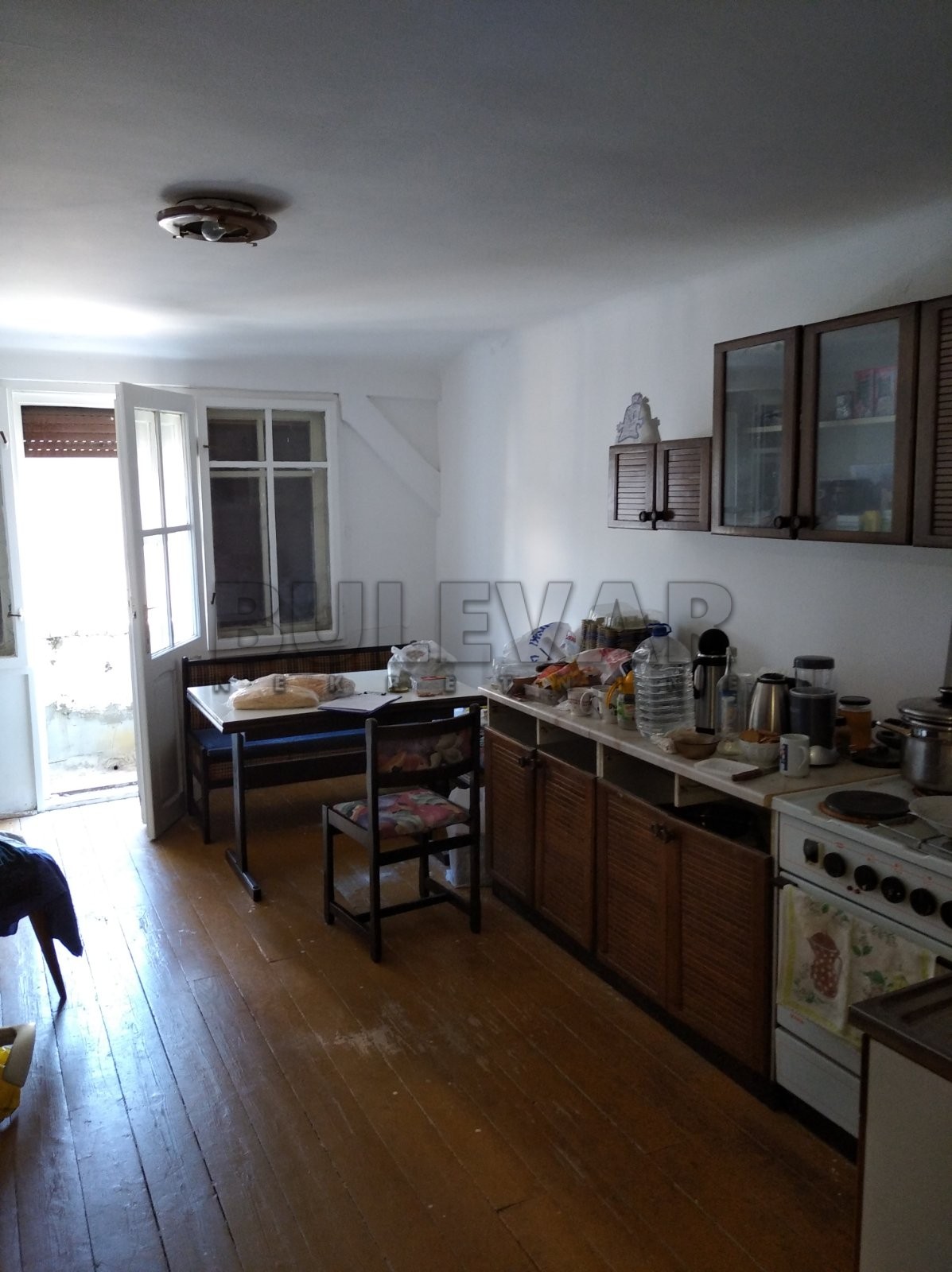 četvorosoban stan, 133 m2, Centar, Obrenovićeva ID: p-01469 10