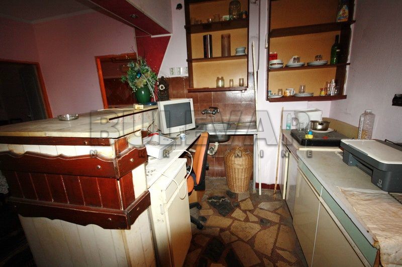 četvorosoban stan, 135 m2, Palilula, Dimitrija Tucovića ID: p-0678 3