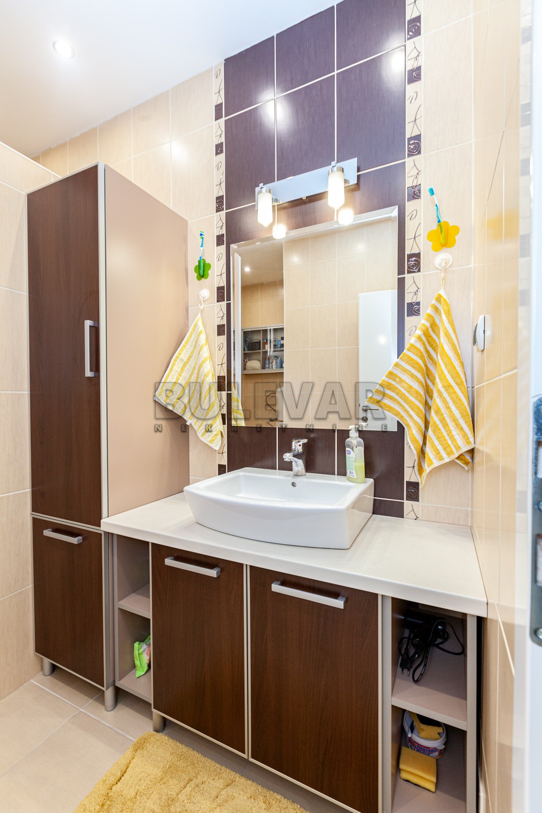 četvorosoban stan, 140 m2, Centar, Hajduk Veljkova ID: p-05419 17