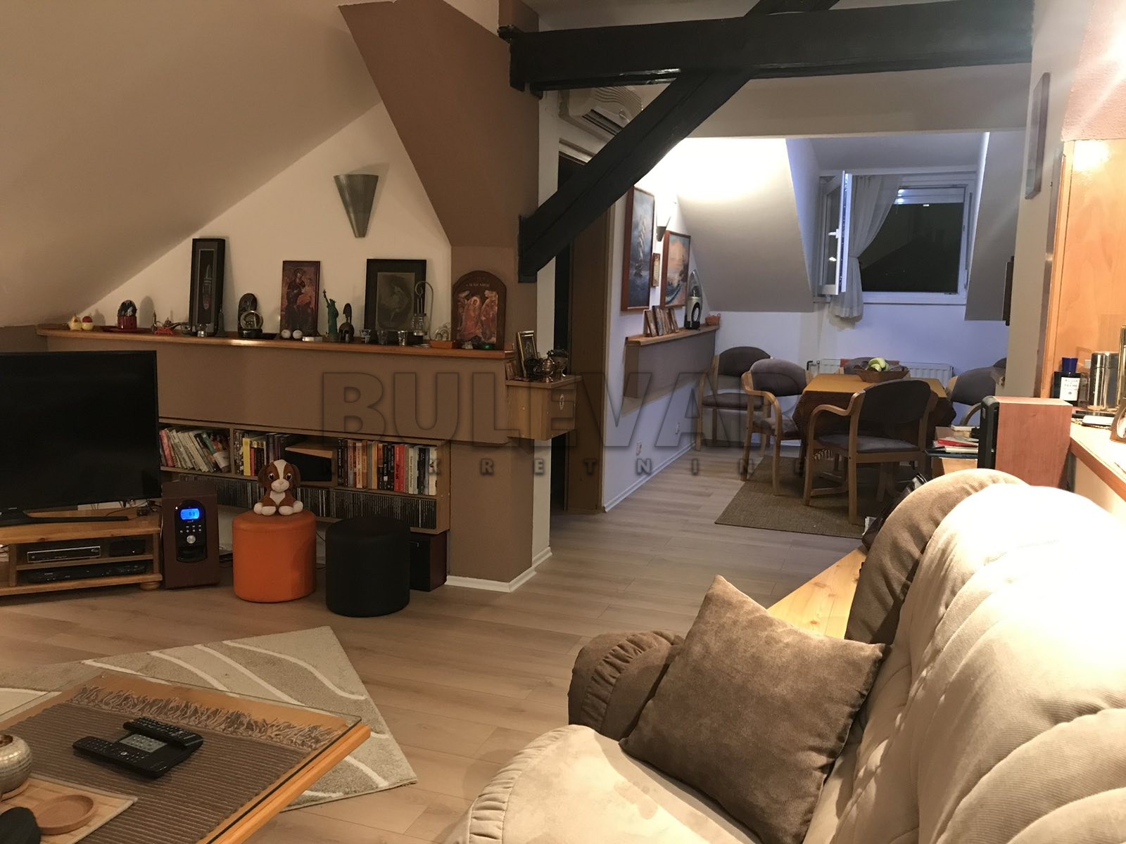 četvorosoban stan, 160 m2, Centar, Karađorđeva ID: p-07595 2