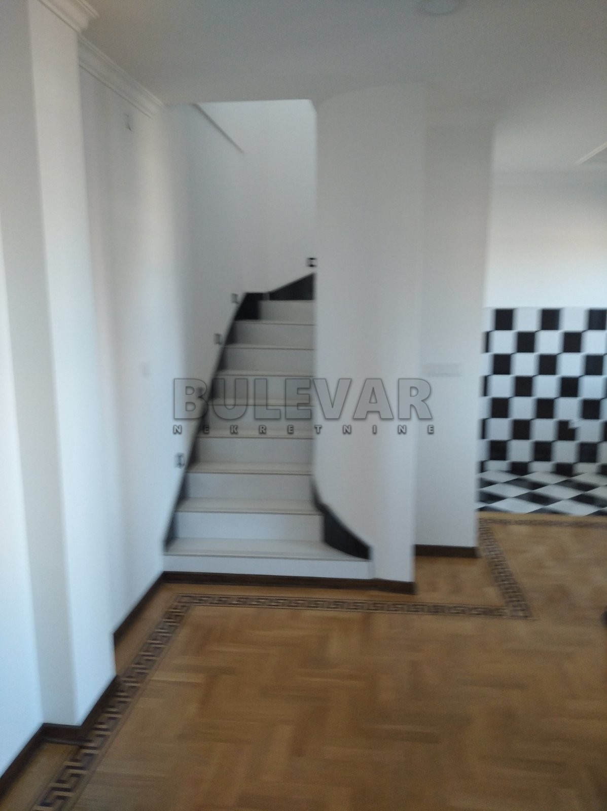 četvorosoban stan, 165 m2, Centar, Ćirila i Metodija ID: p-05874 15