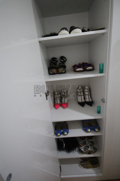 četvorosoban stan, 186 m2, Medijana, Cara Dušana ID: p-0682 20