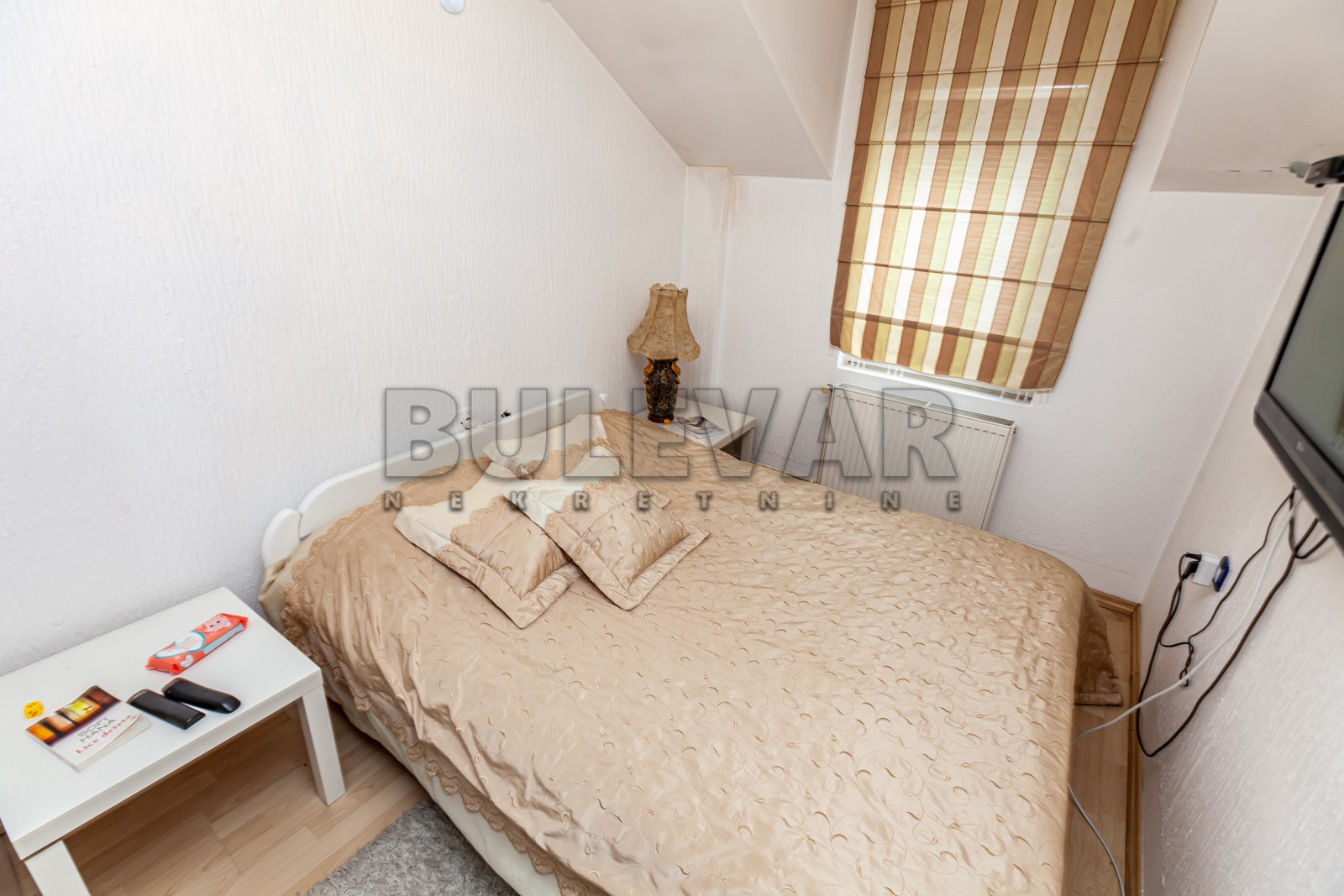 četvorosoban stan, 200 m2, Bulevar Nemanjića, Bulevar Nemanjića ID: p-08729 23