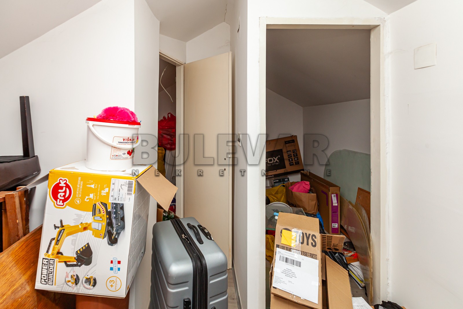 četvorosoban stan, 200 m2, Bulevar Nemanjića, Bulevar Nemanjića ID: p-08729 26