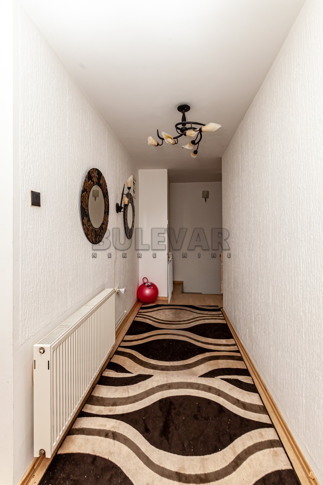 četvorosoban stan, 200 m2, Bulevar Nemanjića, Bulevar Nemanjića ID: p-08729 28