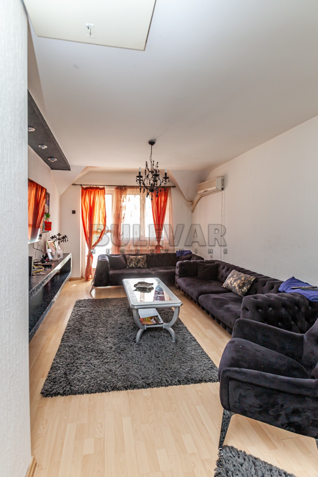 četvorosoban stan, 200 m2, Bulevar Nemanjića, Bulevar Nemanjića ID: p-08729 3