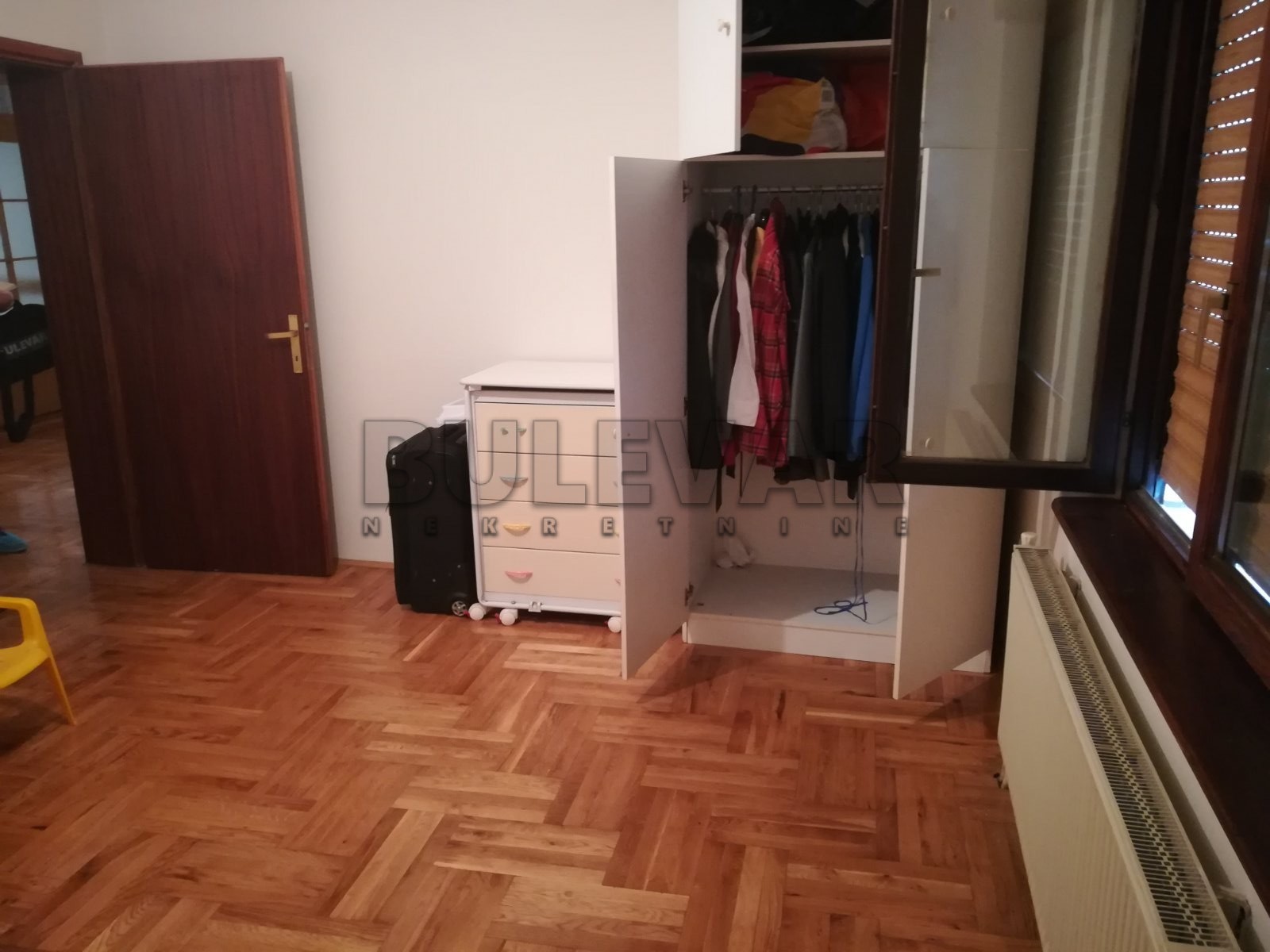 četvorosoban stan, 210 m2, Ćalije, Bagremova ID: i-03660 9