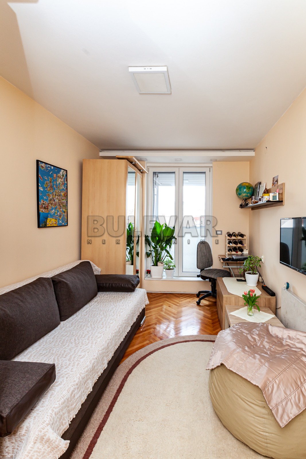 četvorosoban stan, 75 m2, Centar, Generala Milojka Lešjanina ID: p-08315 8