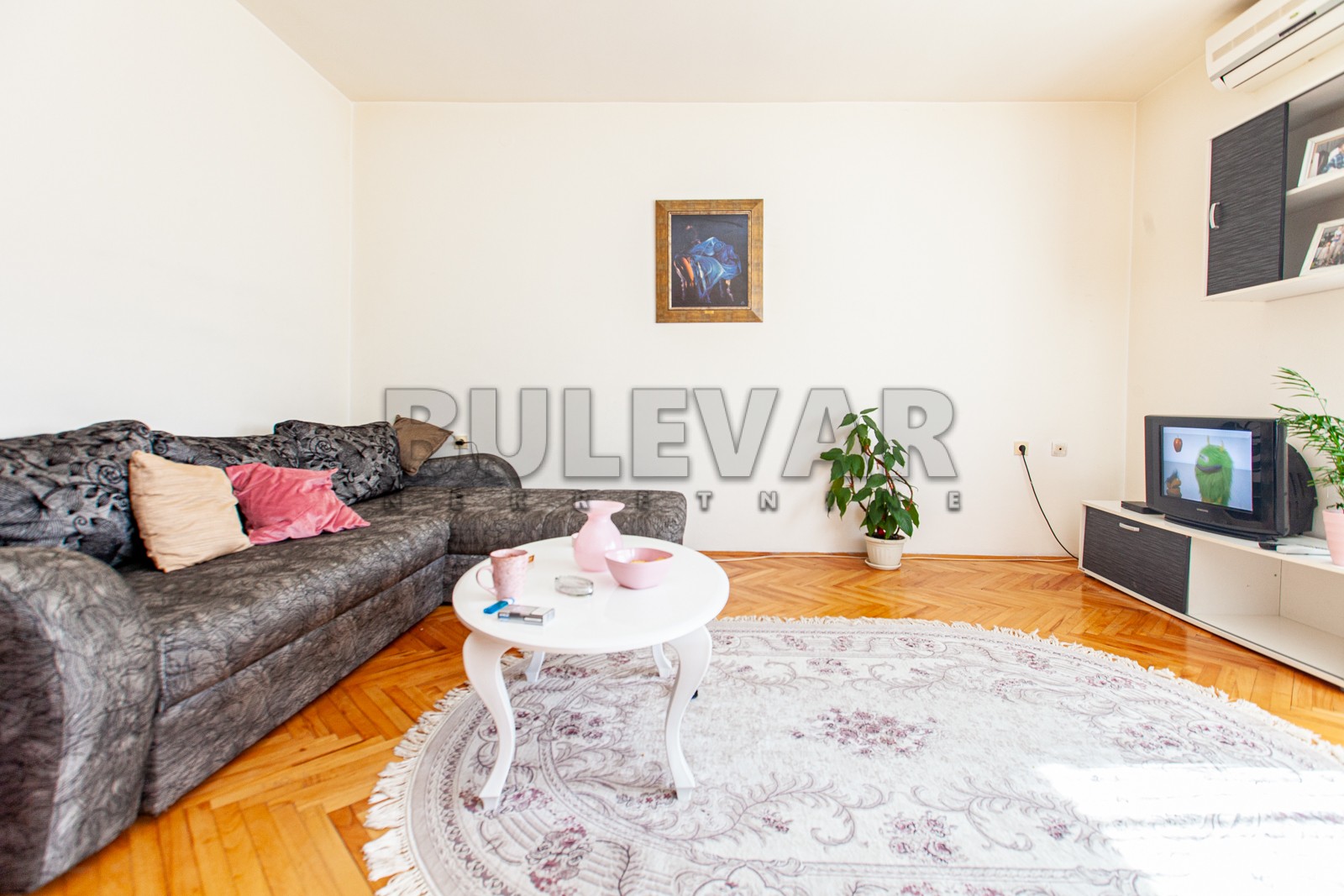 četvorosoban stan, 86 m2, Ćele kula, Bulevar dr Zorana ID: p-02910 2