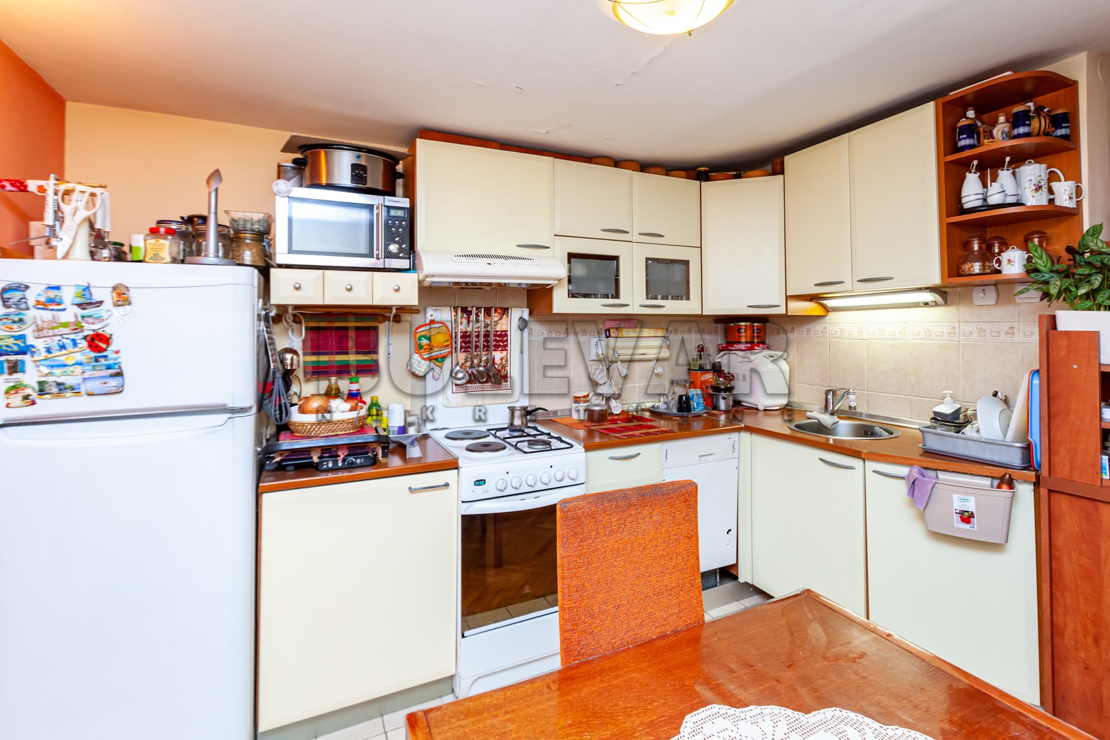 četvorosoban stan, 86 m2, Dom zdravlja, Vojvode Tankosića ID: p-07561 5