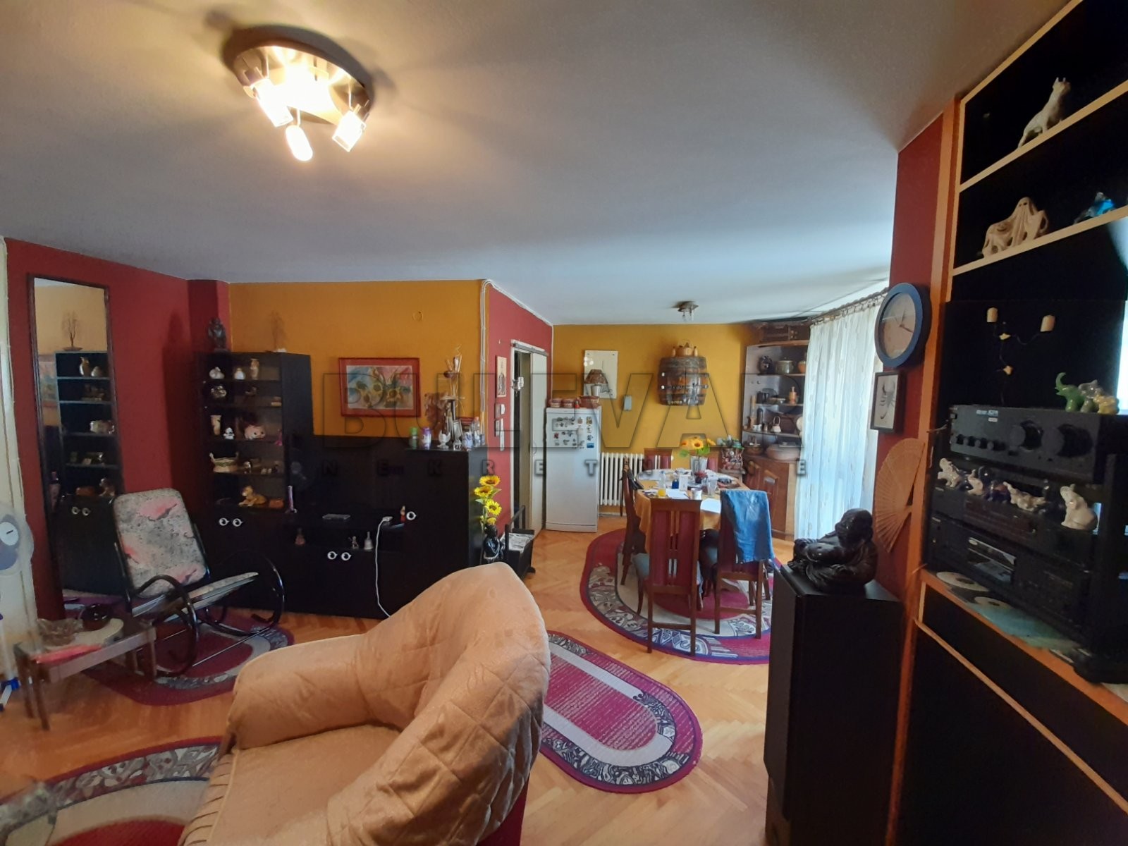 četvorosoban stan, 92 m2, Centar, Cara Dušana ID: p-06367 3