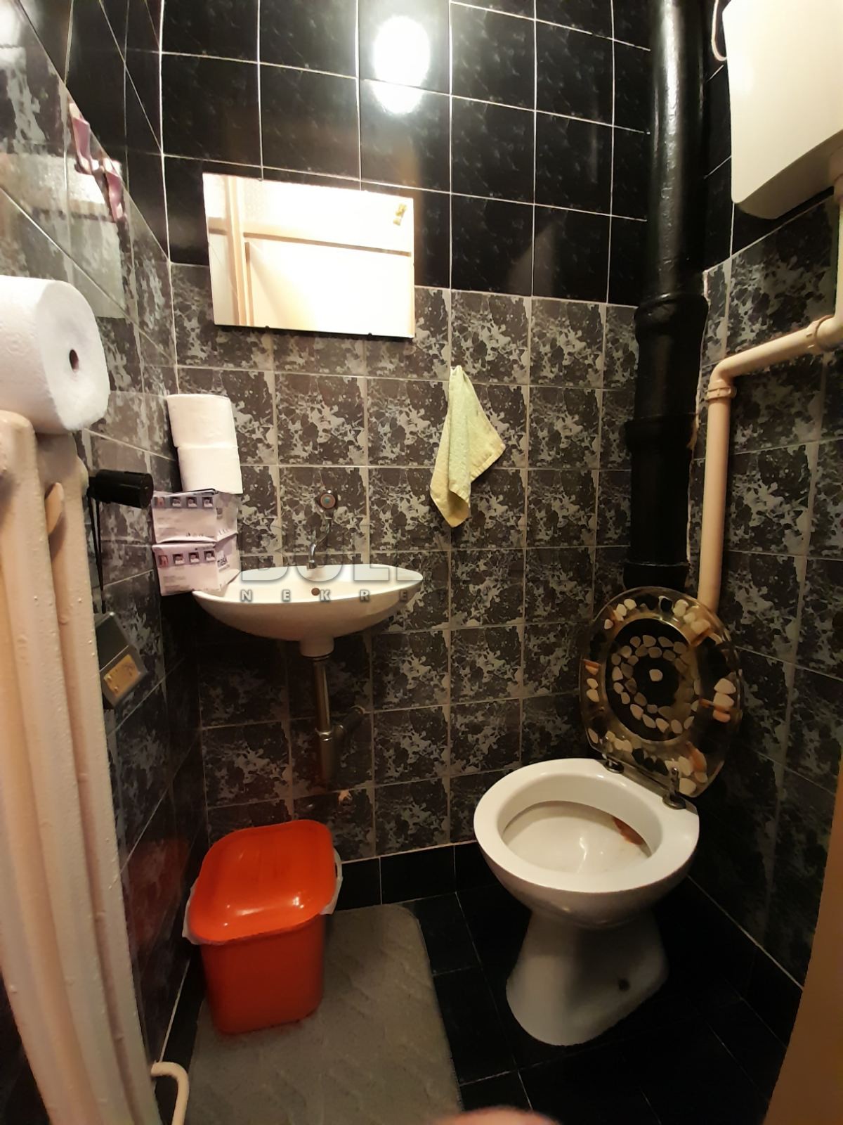 četvorosoban stan, 92 m2, Centar, Cara Dušana ID: p-06367 12