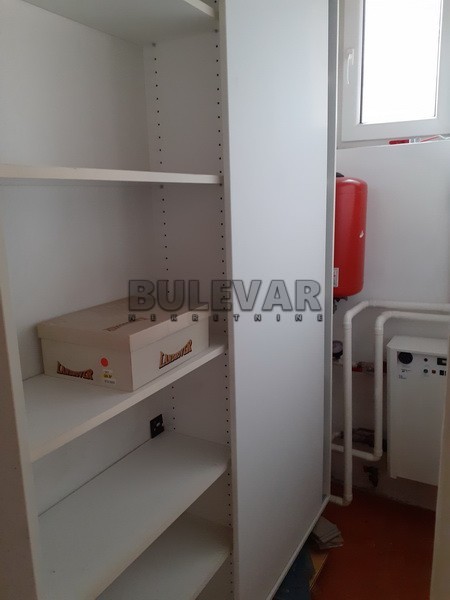 četvorosoban stan, 92 m2, Centar, Obrenovićeva ID: i-09939 7