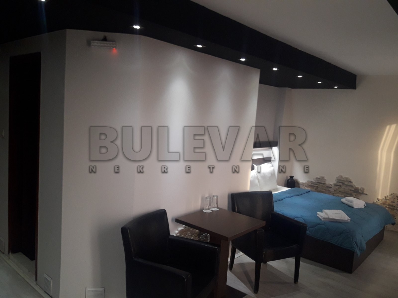 četvorosoban stan, 98 m2, Durlan, Knjazevačka ID: p-01040 2