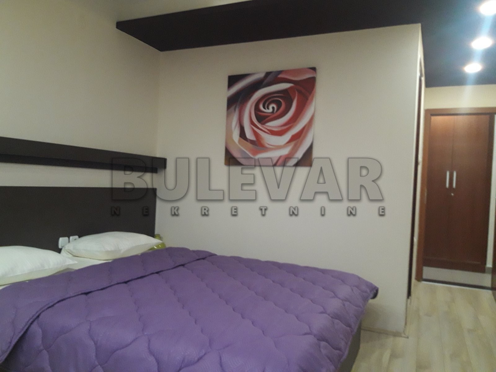 četvorosoban stan, 98 m2, Durlan, Knjazevačka ID: p-01040 4