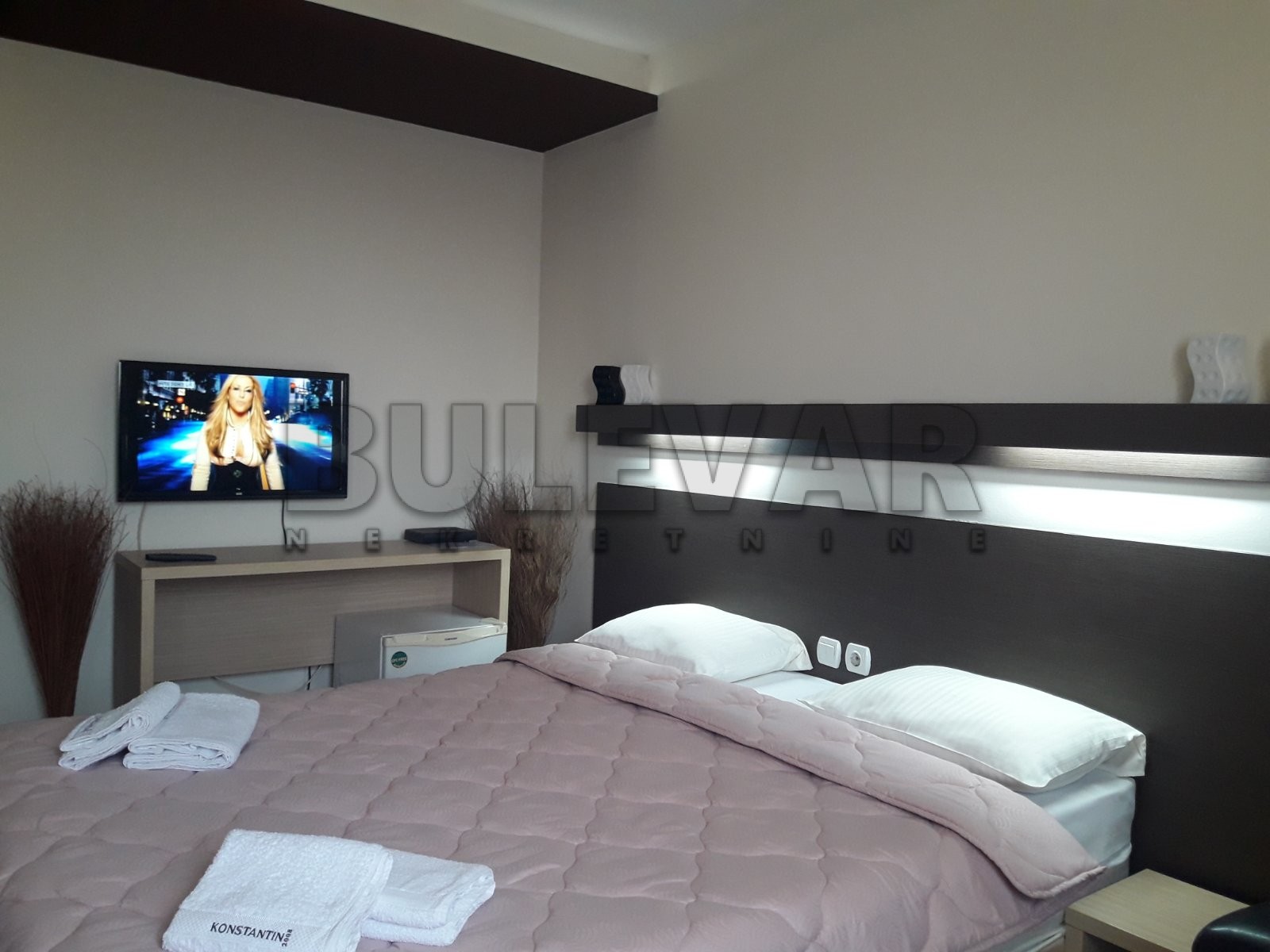 četvorosoban stan, 98 m2, Durlan, Knjazevačka ID: p-01040 6