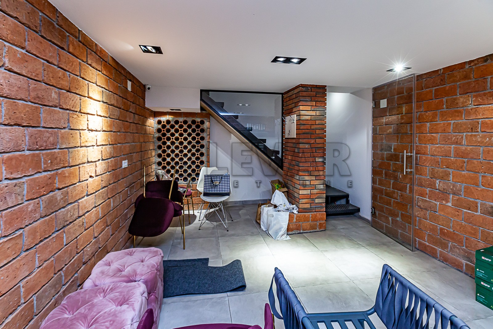 četvorosoban stan, 99 m2, Palilula, Stanoja Bunuševca ID: p-010207 11