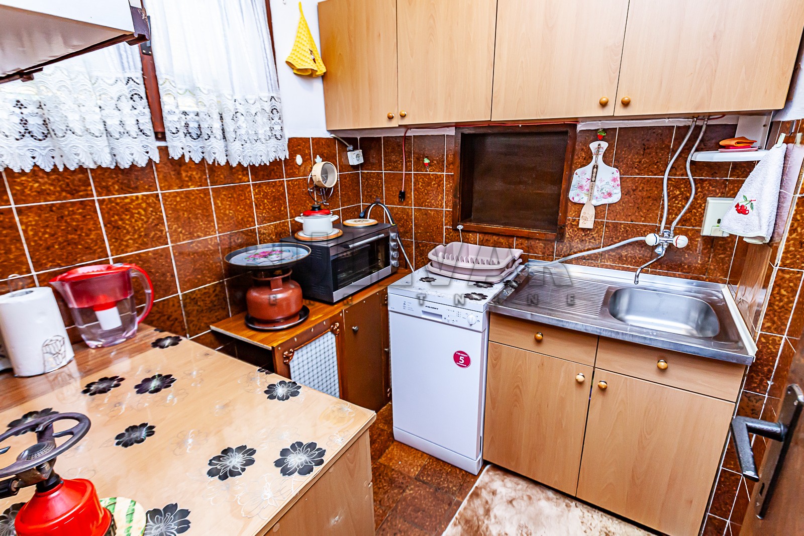 četvorosobna kuća, 102 m2, Palilula, Donje Vlase ID: p-010903 16