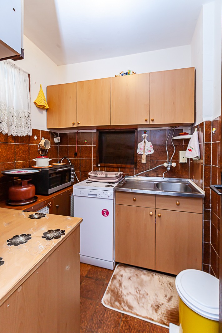 četvorosobna kuća, 102 m2, Palilula, Donje Vlase ID: p-010903 17