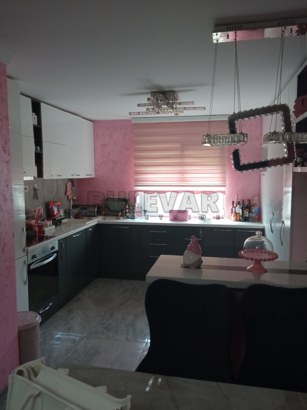 četvorosobna kuća, 108 m2, 19. oktobra ID: p-09159 11