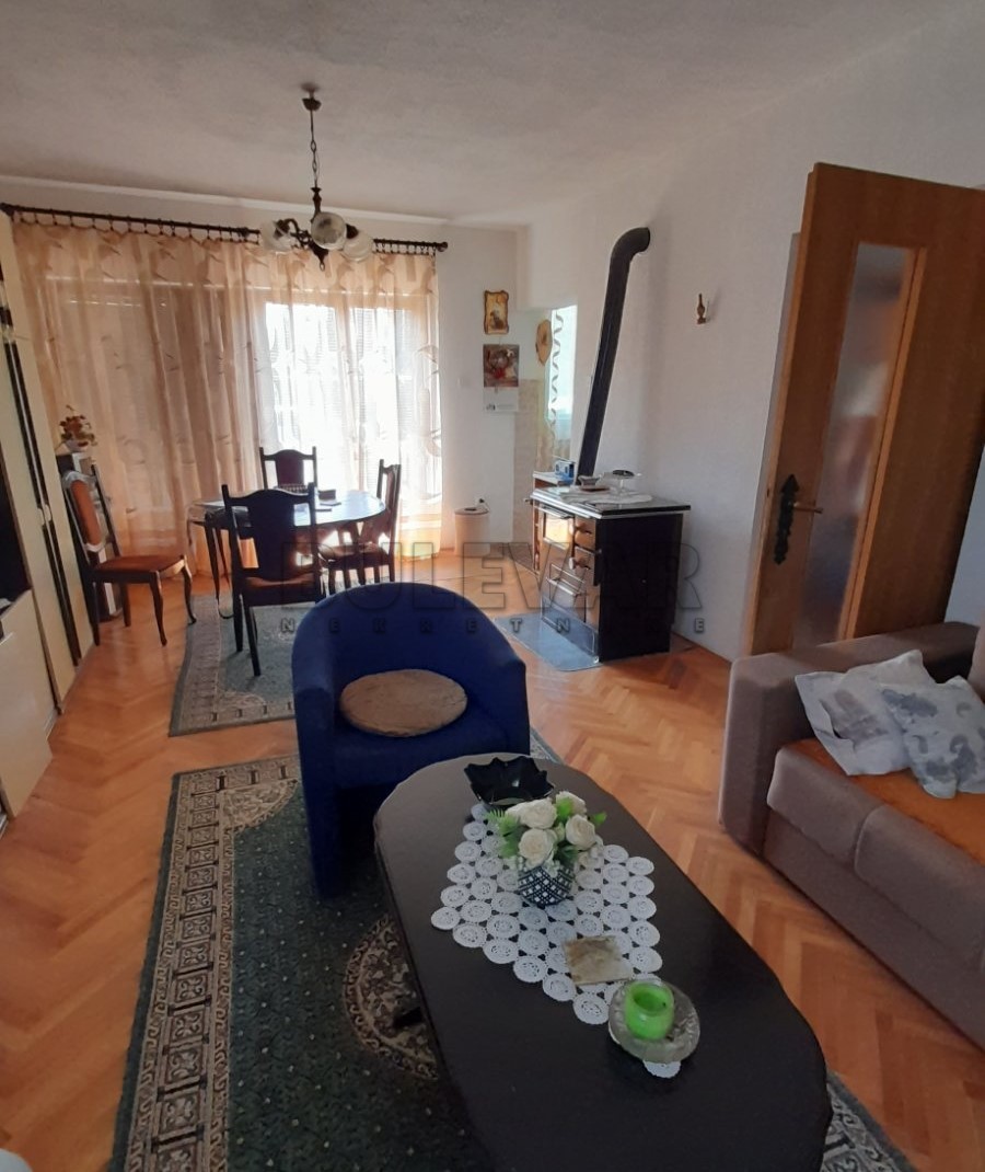 četvorosobna kuća, 130 m2, Mramorsko Brdo, Mramorsko brdo ID: p-09471 2